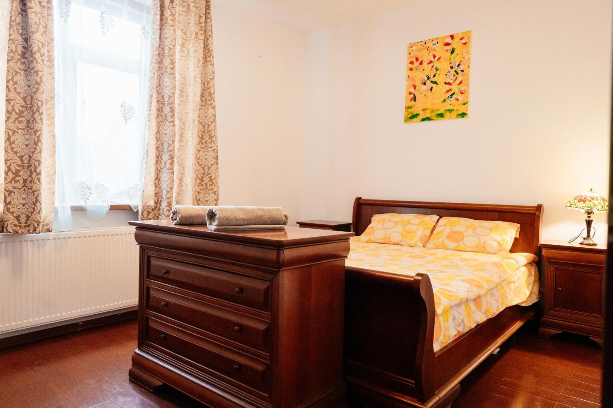 Maan Central Apartment Pet Friendly Location Brasov Luaran gambar
